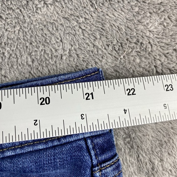 Levis Classic Bermuda Jean Shorts Womens 24W Blue Cuffed‎ Denim - Picture 7 of 16